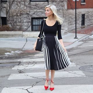 Black &amp; White ❤️ Shop this outfit on the blog {www.publicistinpearls.com} or via @liketoknow.it. Psst...this skirt is $100!😳🙌🏻 www.liketk.it/2cJjx #liketkitstyletip 📷:@christinaslaton